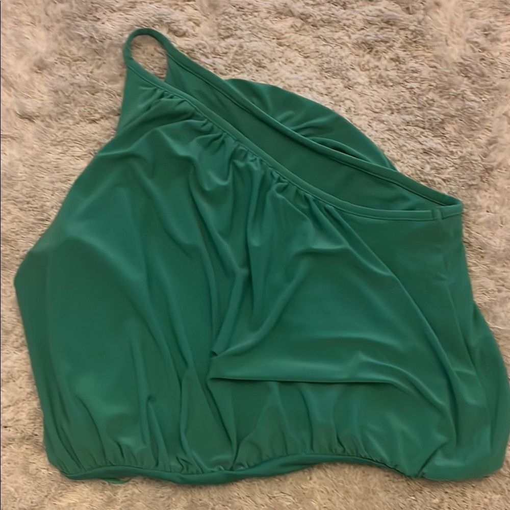 Express Green One-Shoulder Top - Picture 4 of 6